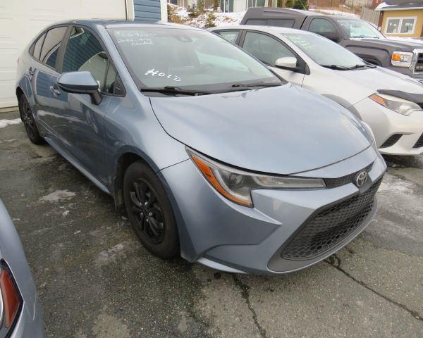 2020 Toyota
 corolla le auto