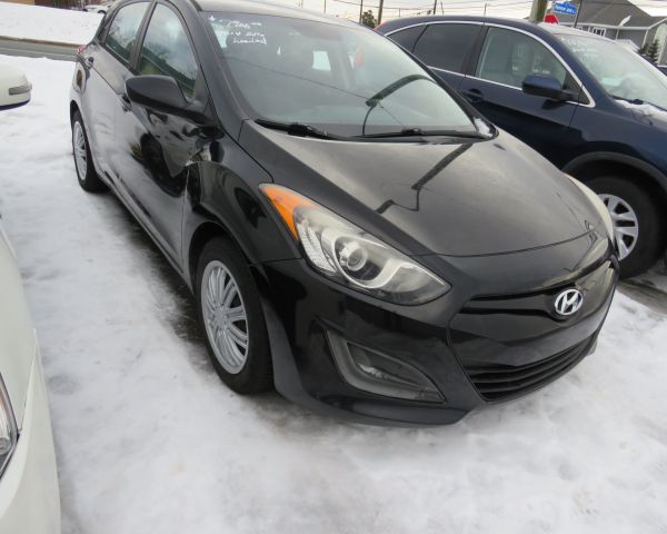 2014 Hyundai  elantra gt loaded auto