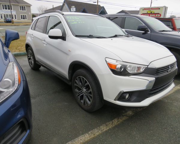 2014 Mitsubishi rvr awd auto