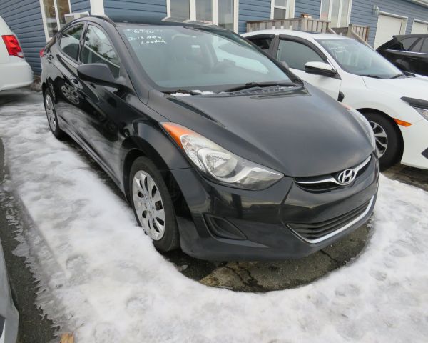 2013 Hyundai  elantra gl auto